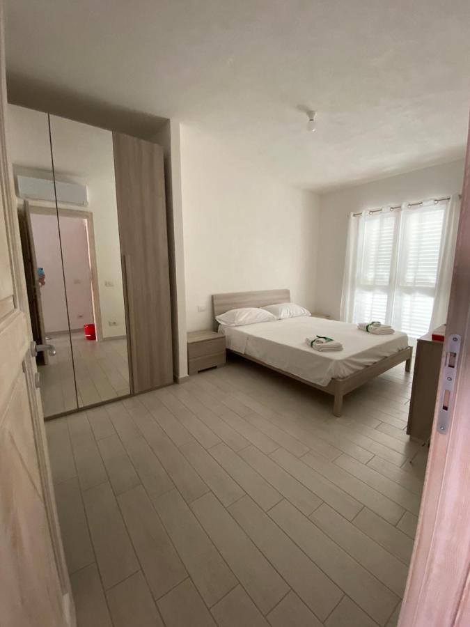 Le Perle Sts Apartment Palau Exterior photo