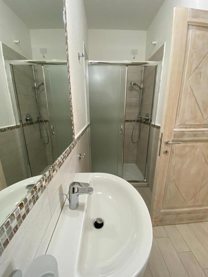 Le Perle Sts Apartment Palau Exterior photo