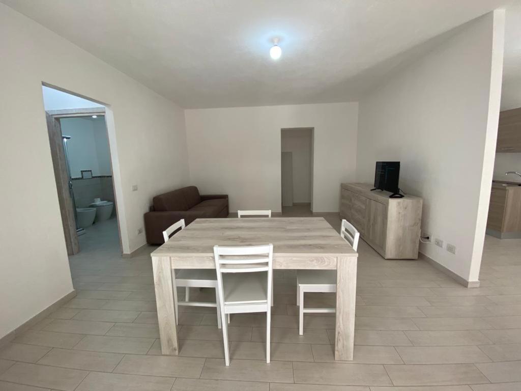 Le Perle Sts Apartment Palau Exterior photo